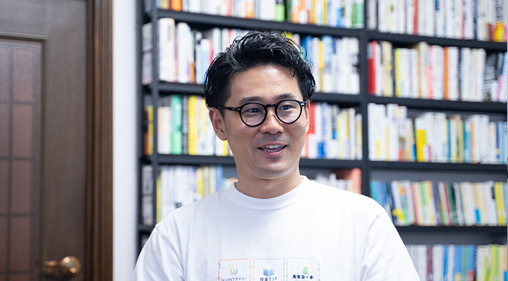 株式会社NIJIN　星野 達郎 氏